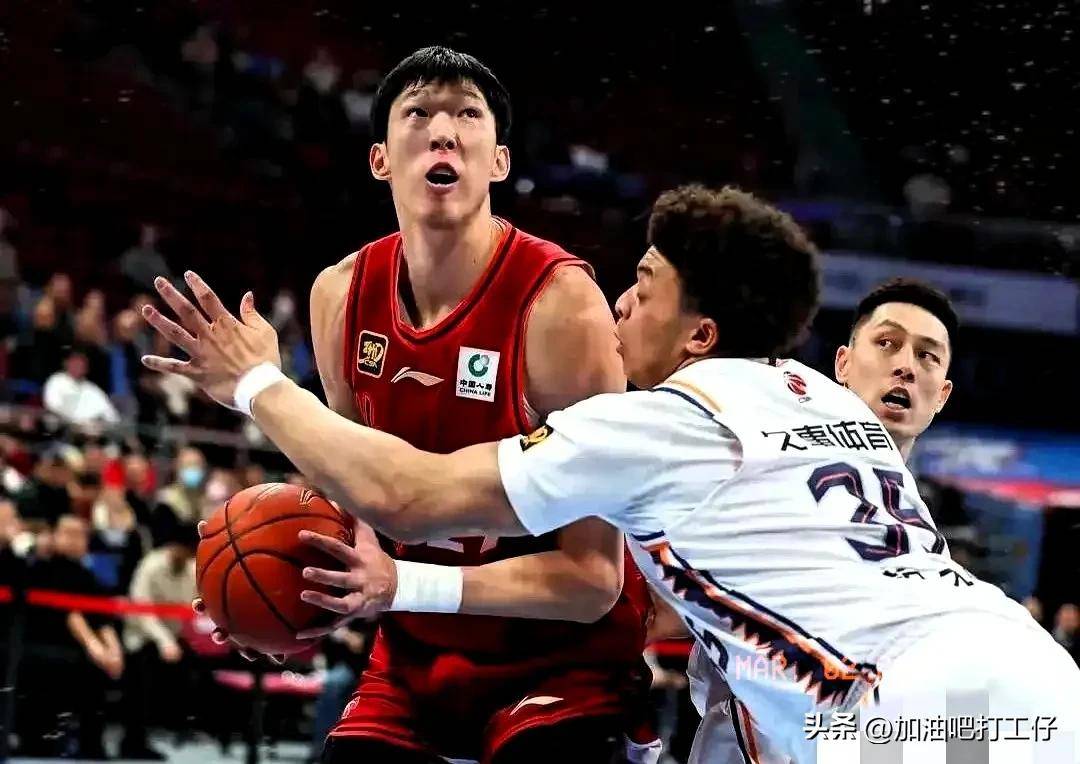包含河南男篮大胜福建男篮，实力碾压对手表现抢眼的词条