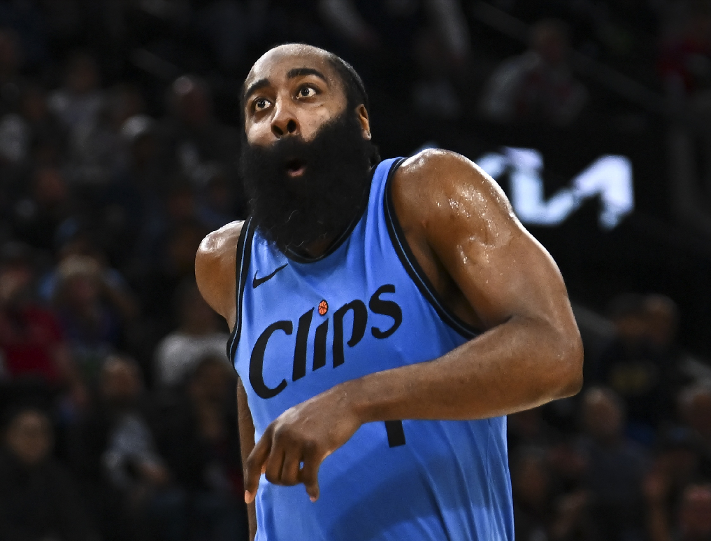 开云体育官方网站-火箭主场不敌太阳,保罗炮轰老东家。