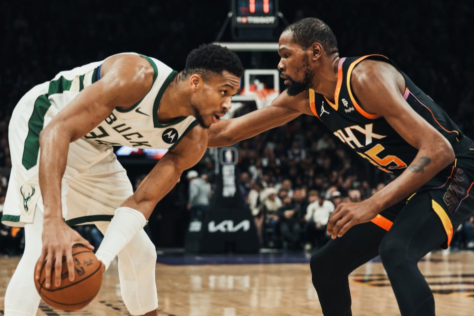 开云体育app-包含太阳客场擒雄鹿,取得三连胜的词条