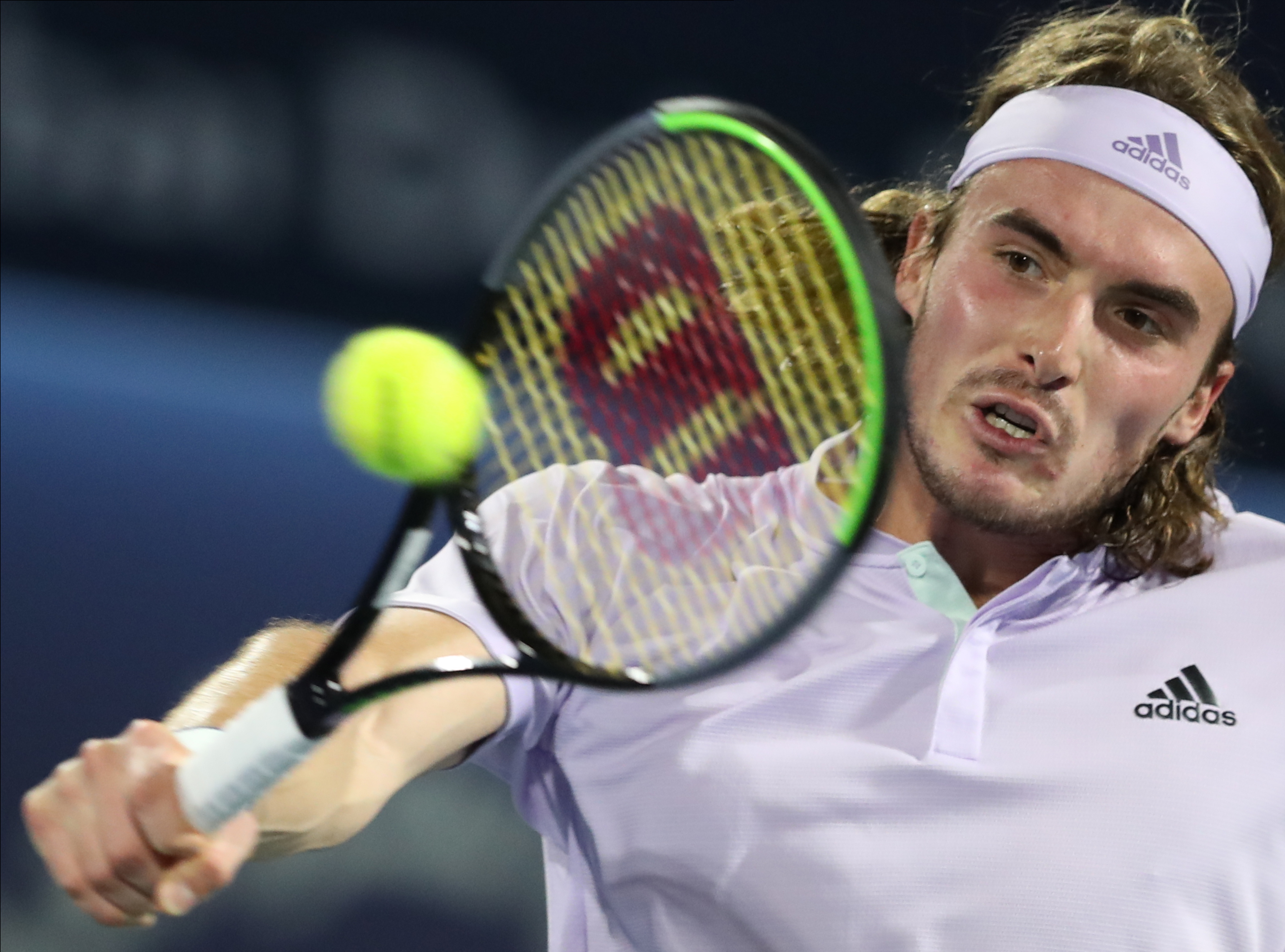 关于世界网球队逆转欧洲网球队，西西帕斯惊艳世界的信息