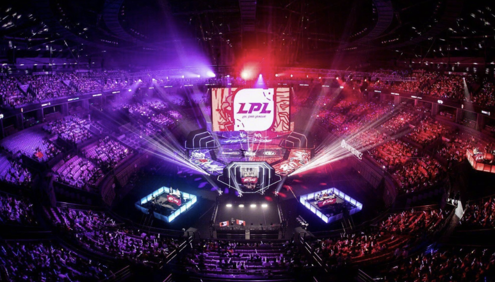 开云平台-包含LPL决赛震撼开打,巅峰对决引爆全场的词条