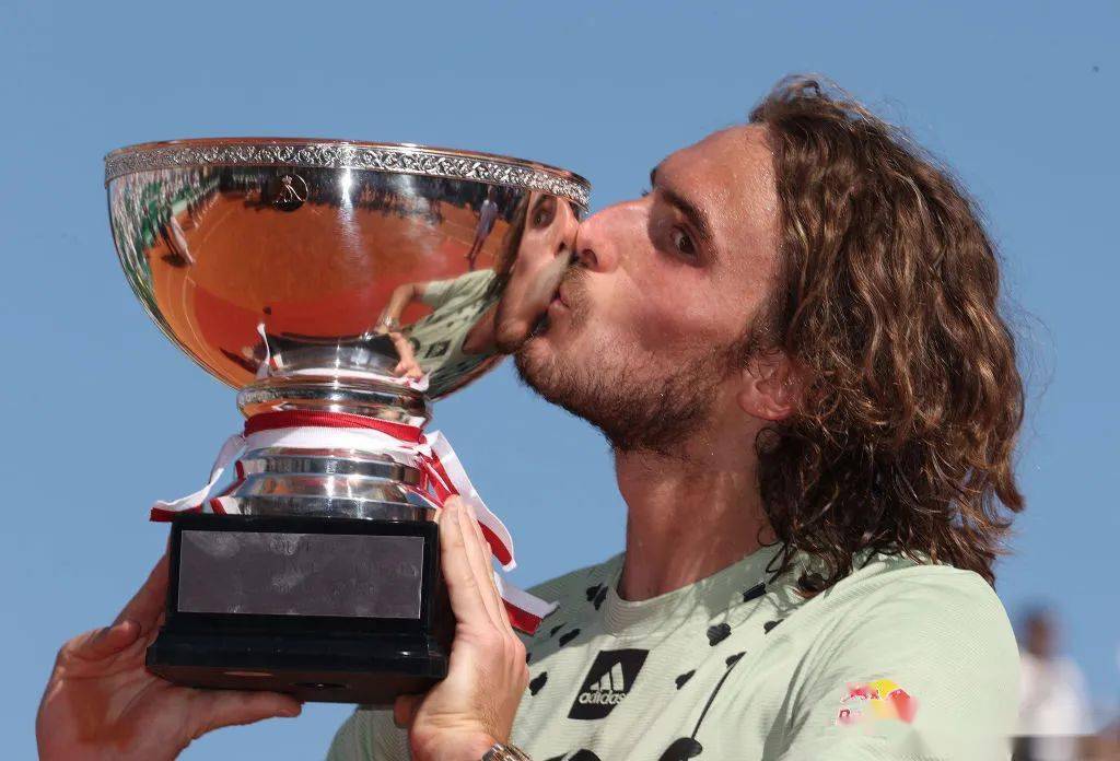 开云下载-蒙特卡洛大师赛完胜法网，西西帕斯高光表现