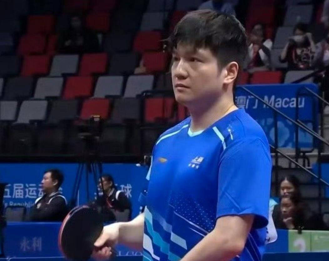 开云体育下载-英格兰队碾压波兰队，樊振东高光表现