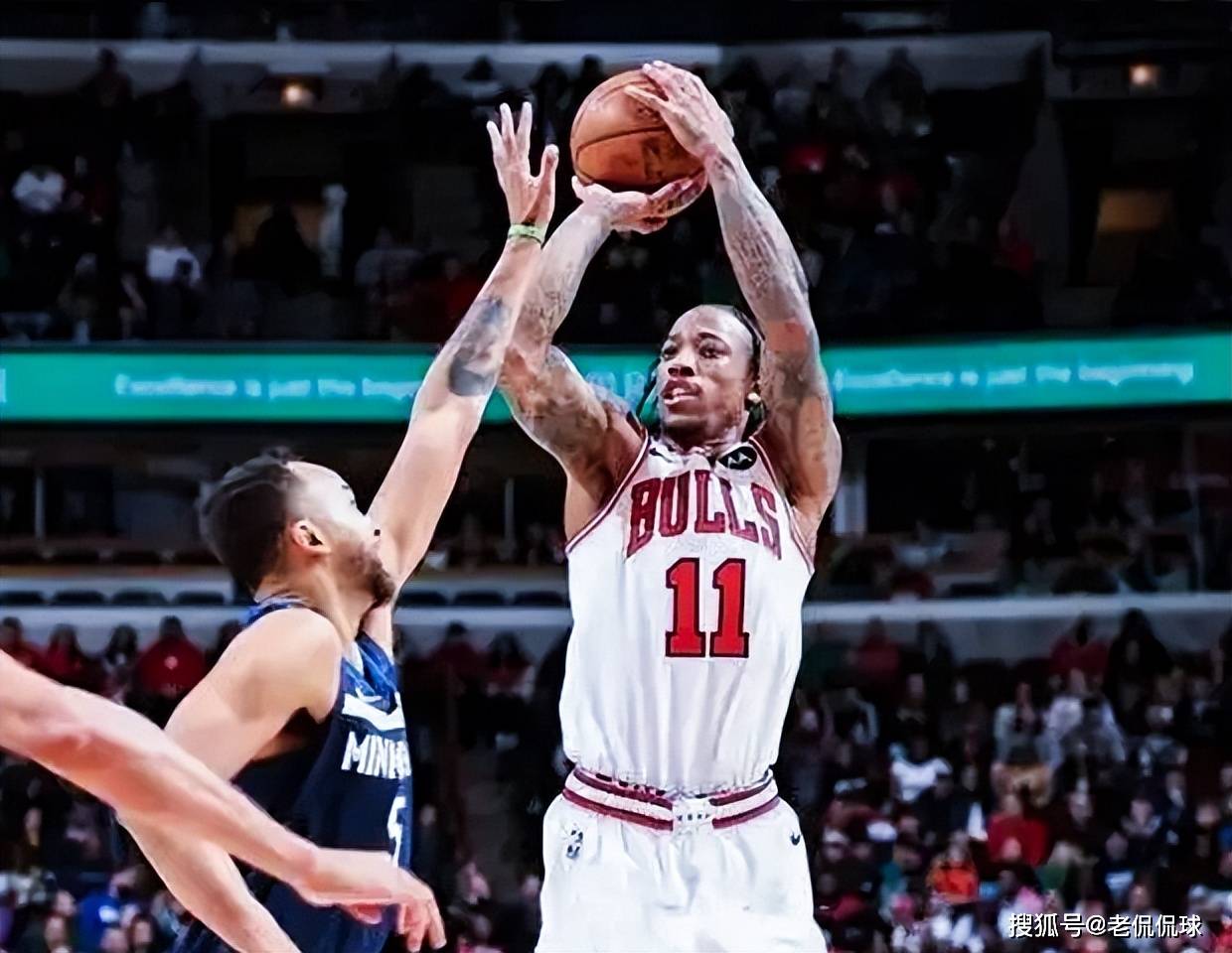 开云平台-篮网鏖战广州队，德罗赞刷新纪录