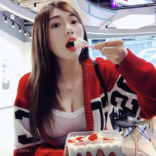 开云体育平台APP-皇马铁壁封锁黄色潜水艇，阿尔瓦雷斯里程碑之夜虽败犹荣