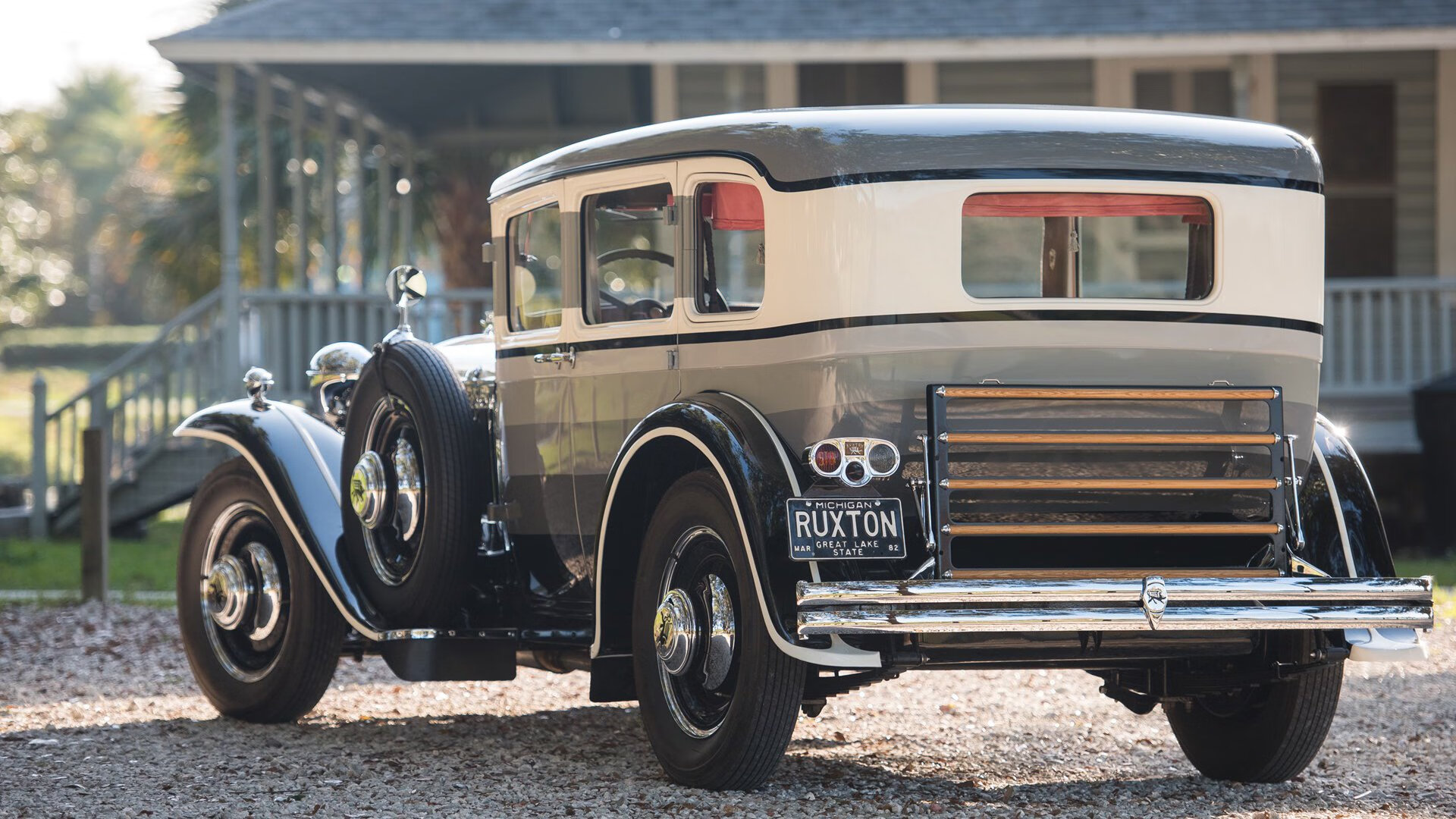 篮球进化论，当广厦铁壁遇上锡安的里程碑碾压