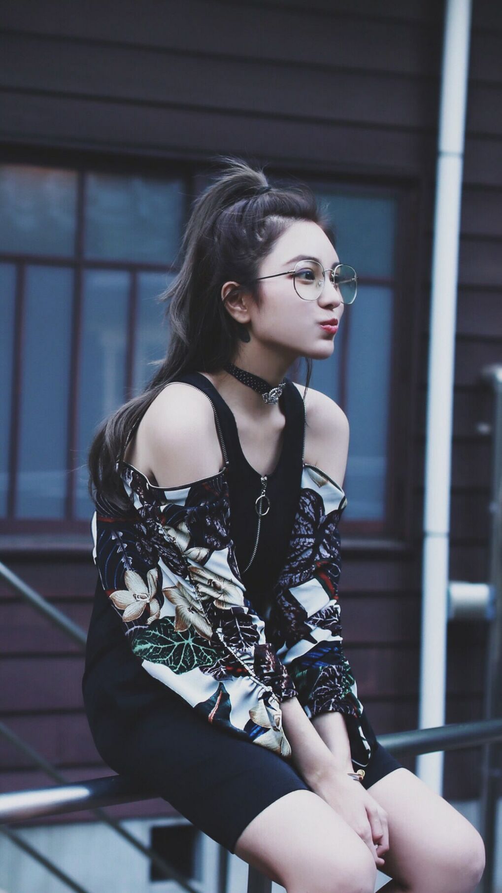 开云下载-F1新赛季揭幕战之夜，C罗惊艳四座，跨界巨星闪耀