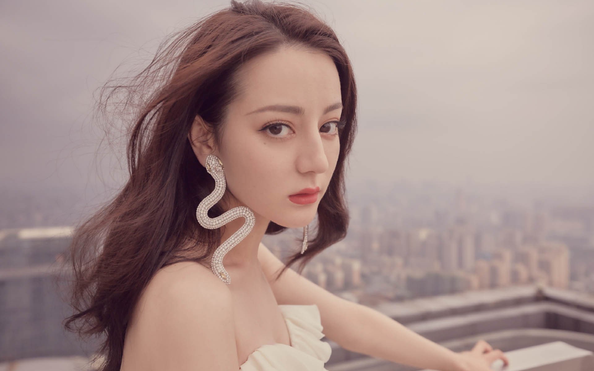 开云体育平台APP-德甲争冠焦点战,独行侠一波流带走深圳队的跨体育启示